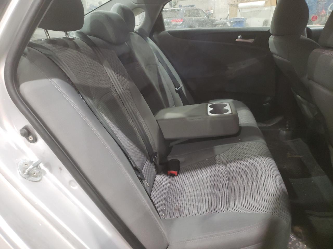 Photo 6 from auction – 2012 HYUNDAI SONATA GLS with VIN 5NPEB4AC4CH361674