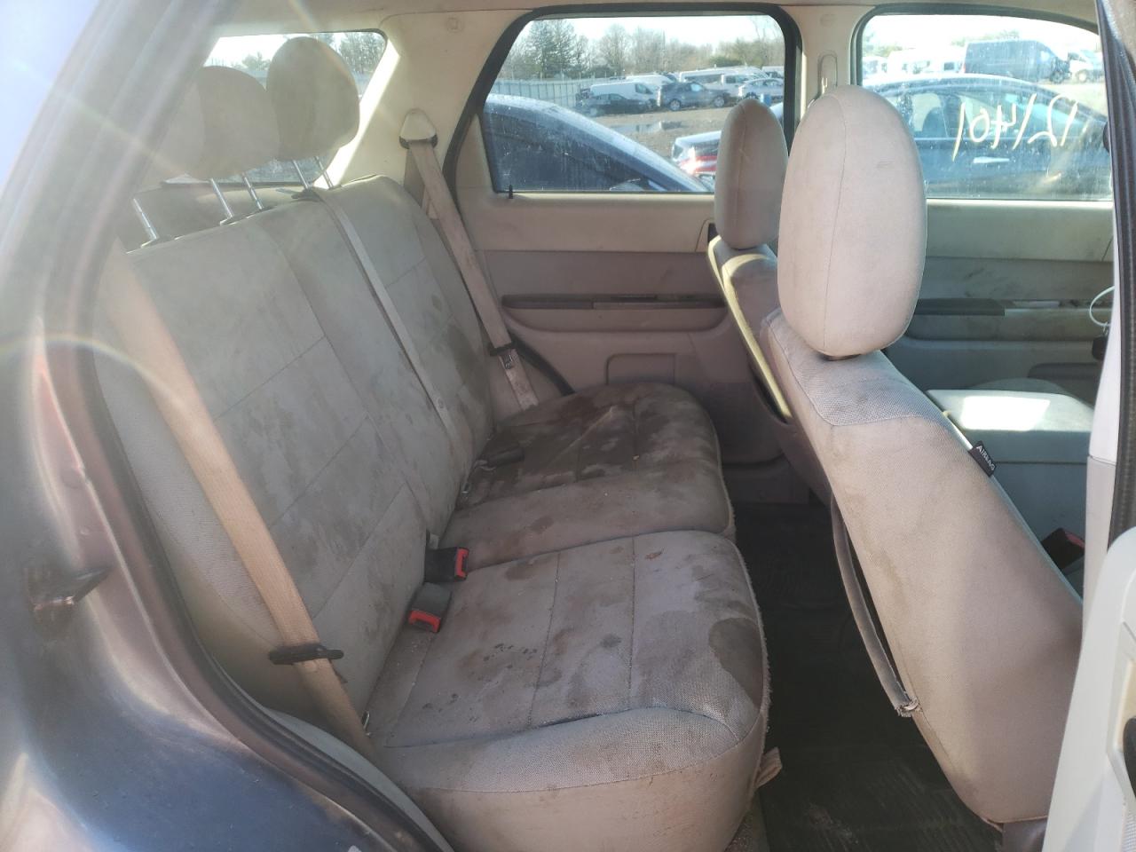 Photo 6 from auction – 2011 FORD ESCAPE XLT with VIN 1FMCU0DG2BKC27833