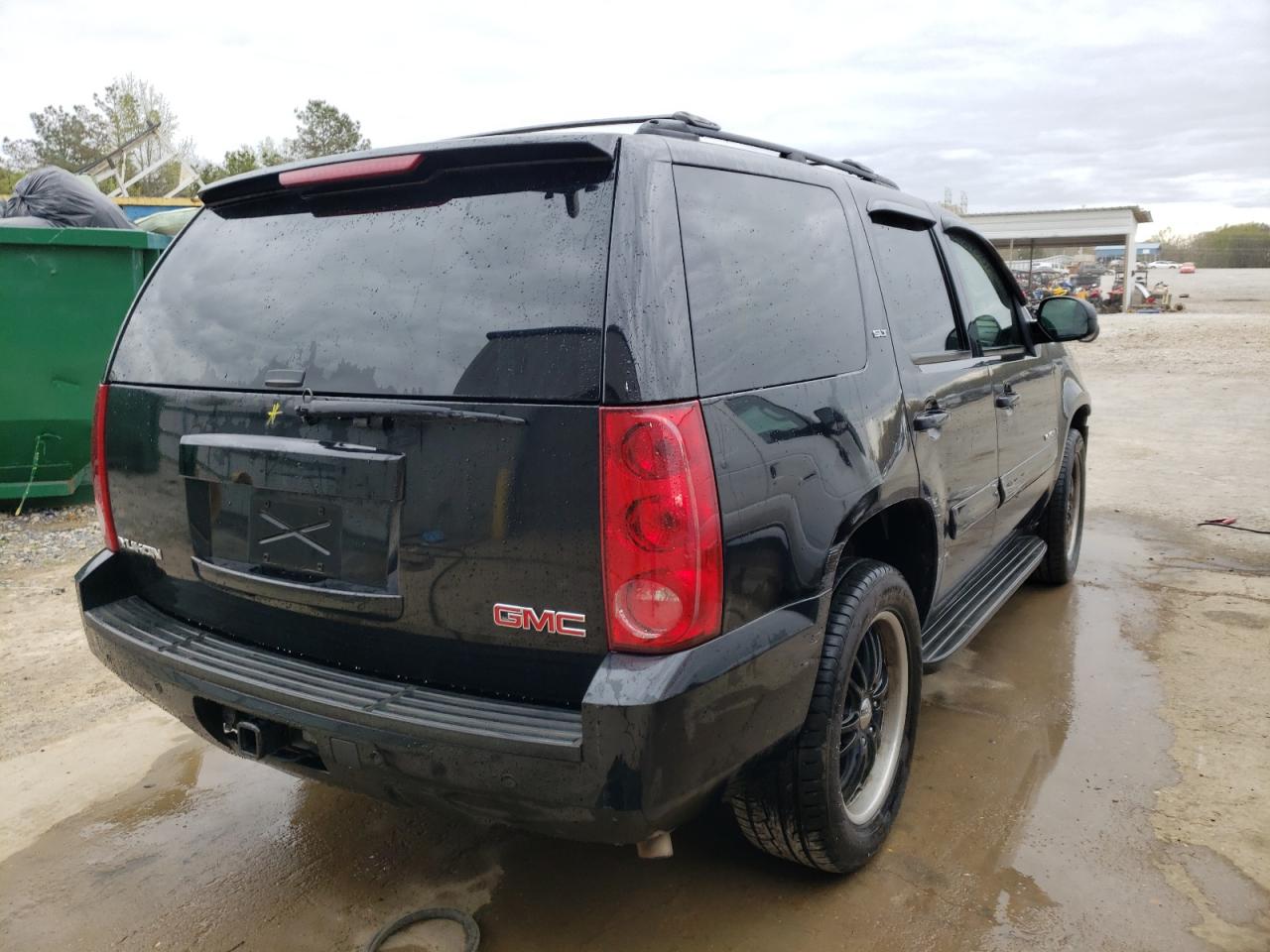 Photo 4 from auction – 2007 GMC YUKON with VIN 1GKFC13J97R169634