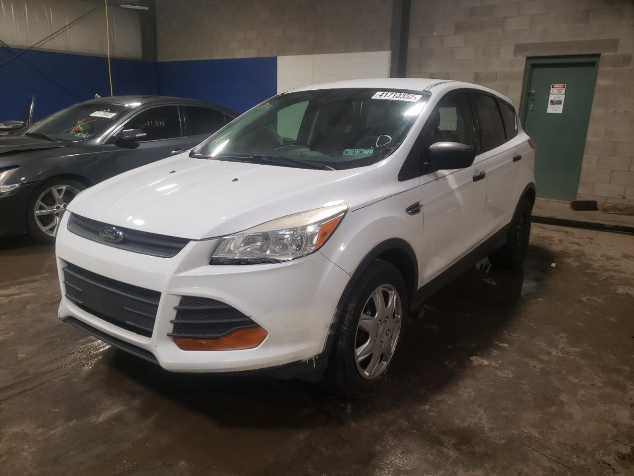 Photo 2 from auction – 2014 FORD ESCAPE S with VIN 1FMCU0F76EUB21326