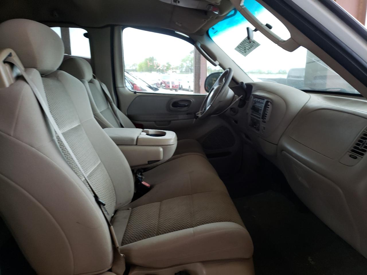 Photo 5 from auction – 2004 FORD F-150 HERI with VIN 2FTRX17284CA33763