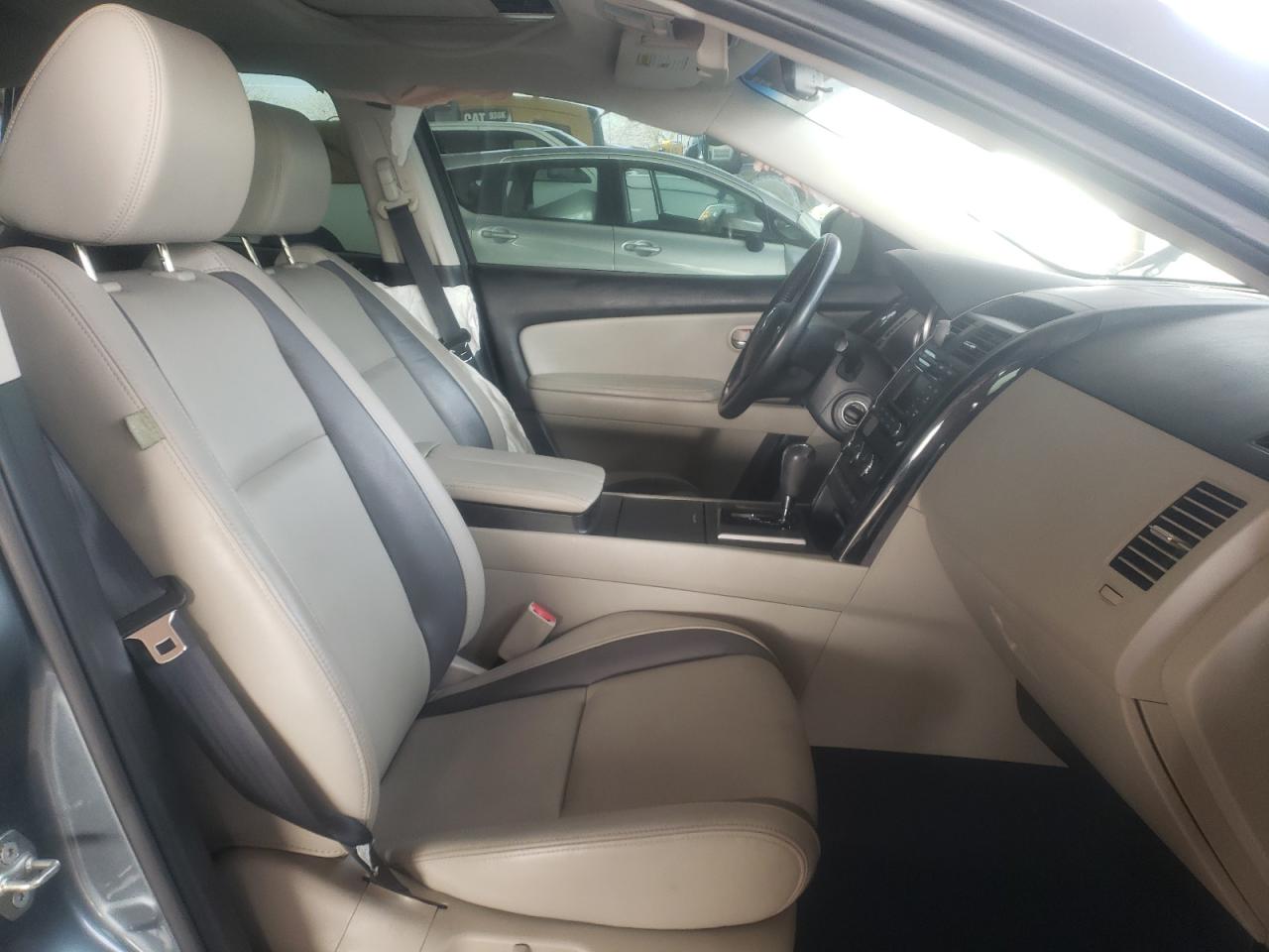 Photo 5 from auction – 2010 MAZDA CX-9 with VIN JM3TB2MA2A0228371