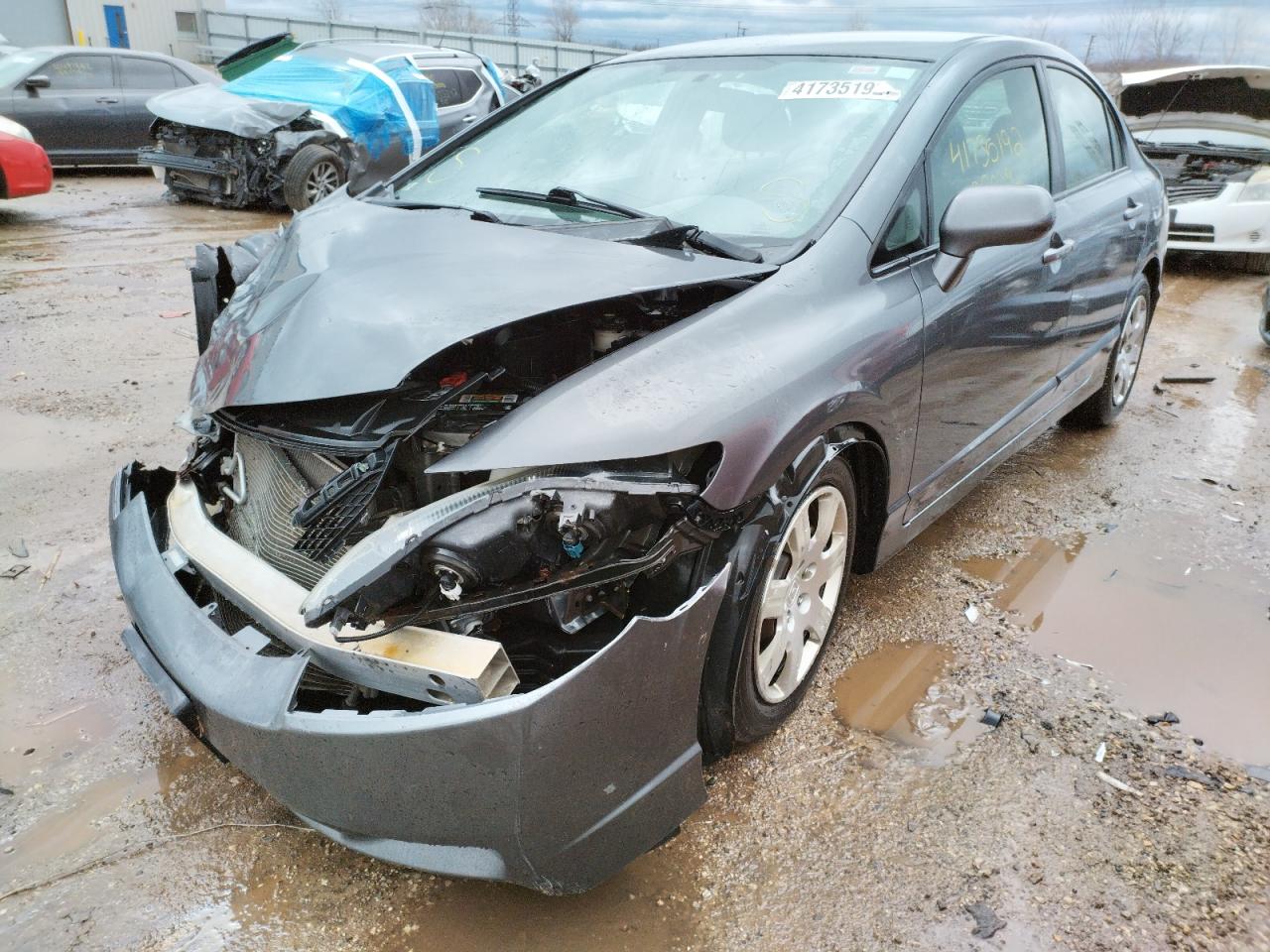 Photo 2 from auction – 2011 HONDA CIVIC LX with VIN 19XFA1F57BE026105