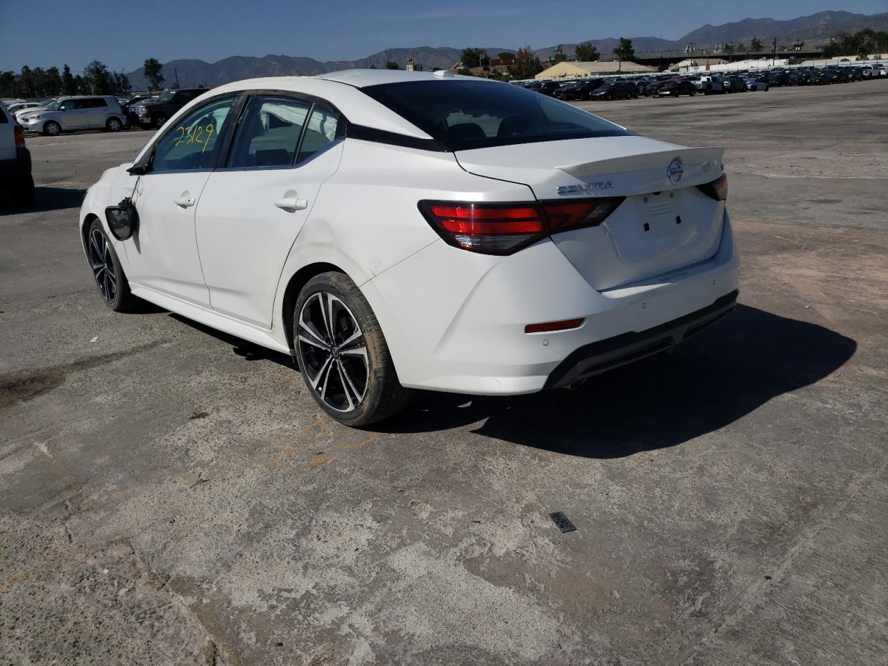 Photo 3 from auction – 2020 NISSAN SENTRA SR with VIN 3N1AB8DV2LY306570