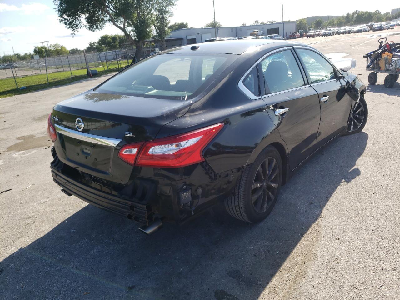 Photo 4 from auction – 2017 NISSAN ALTIMA 2.5 with VIN 1N4AL3AP9HC208645