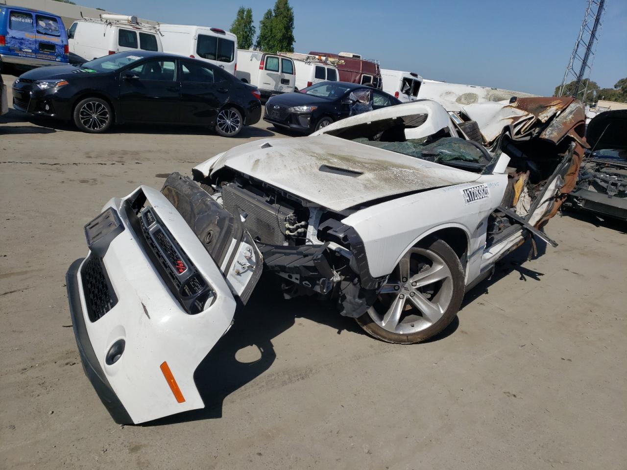 Photo 2 from auction – 2018 DODGE CHALLENGER with VIN 2C3CDZBT2JH209285