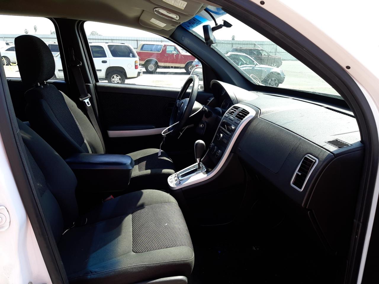Photo 5 from auction – 2009 PONTIAC TORRENT with VIN 2CKDL33F596211072