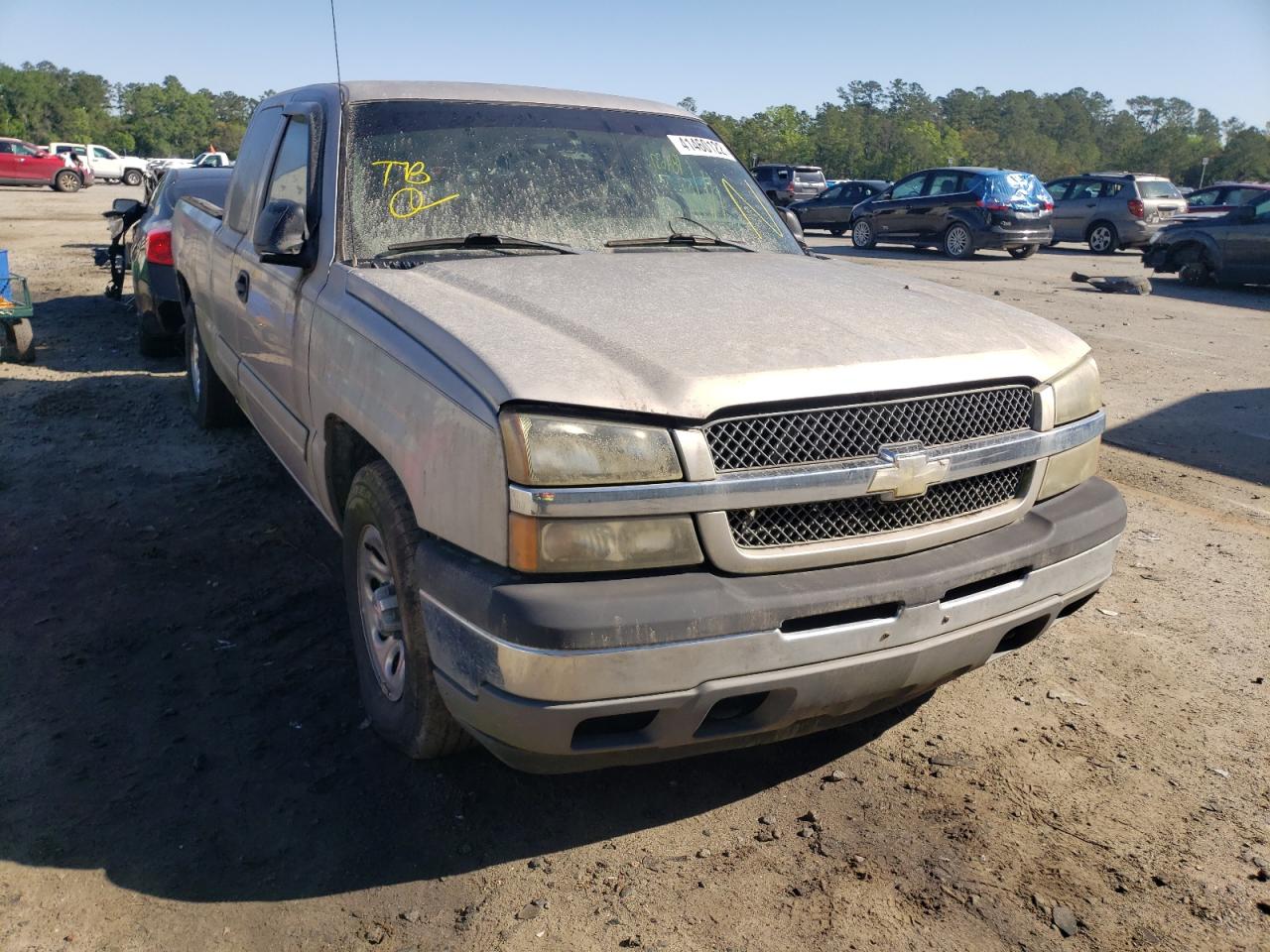 CHEVROLET SILVERADO 2005 with VIN 2GCEC19T051266386 - Photo from auction