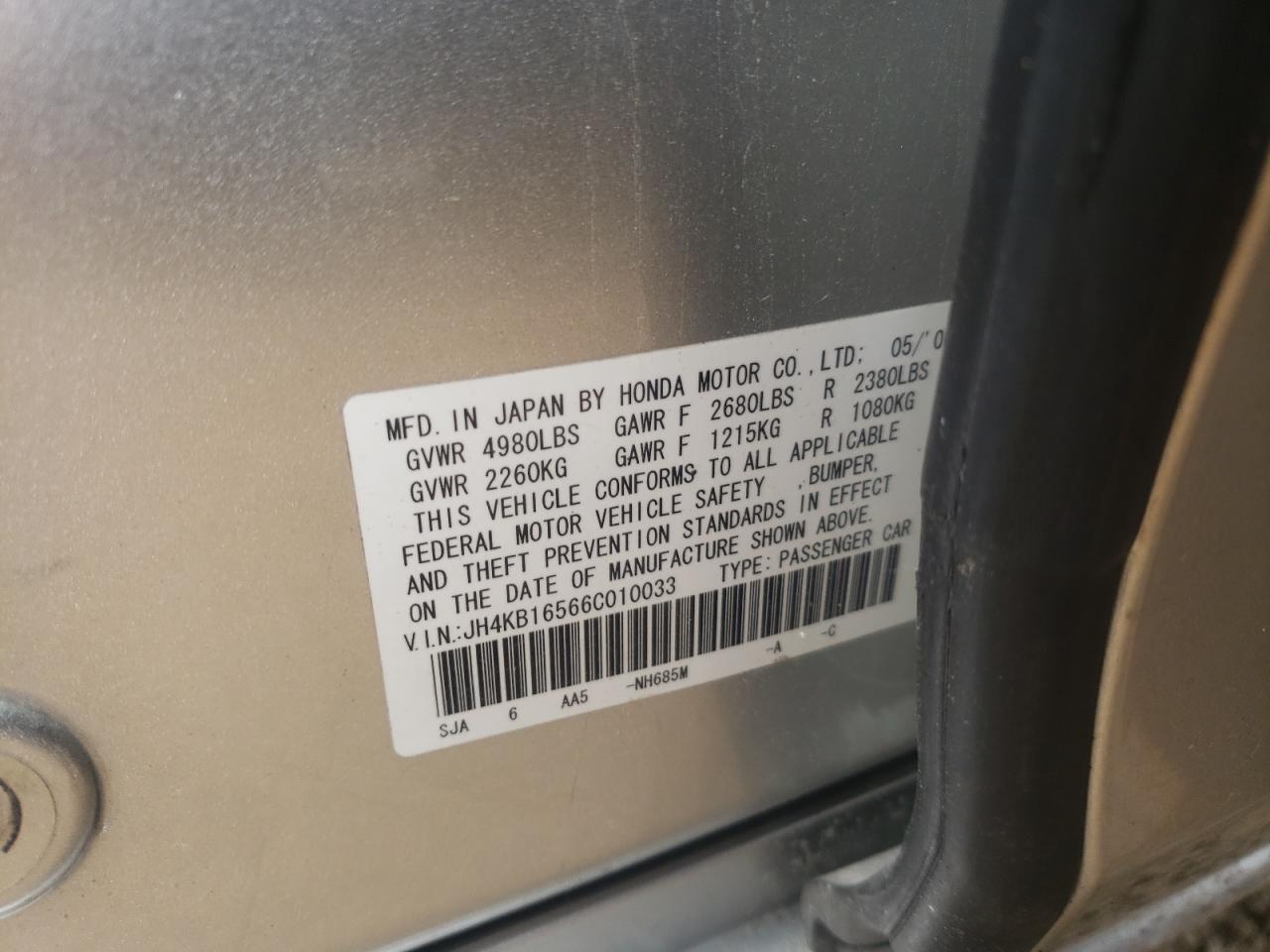 Photo 10 from auction – 2006 ACURA RL with VIN JH4KB16566C010033