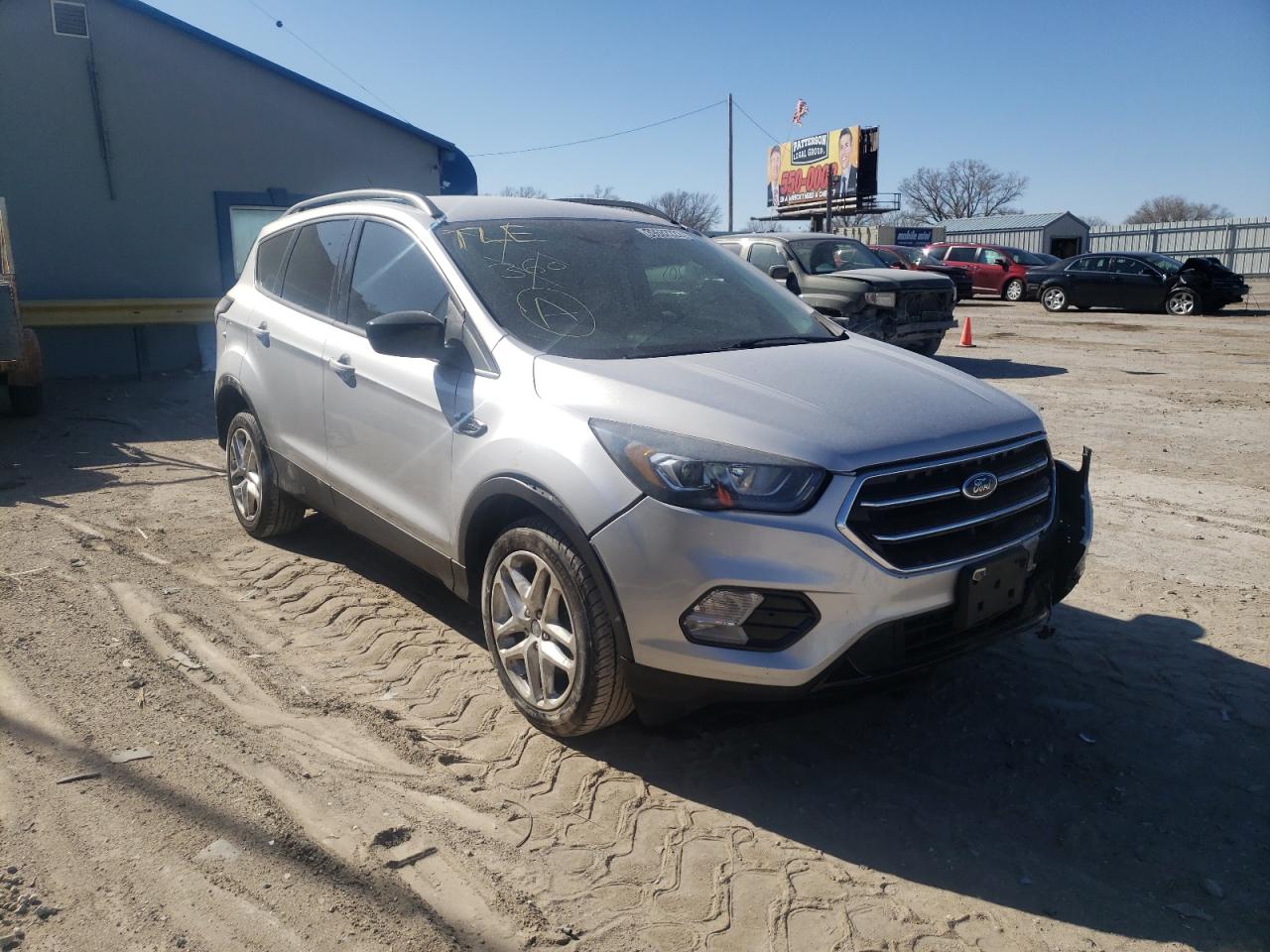 FORD ESCAPE SE 2017 with VIN 1FMCU0GD5HUE95127 - Photo from auction