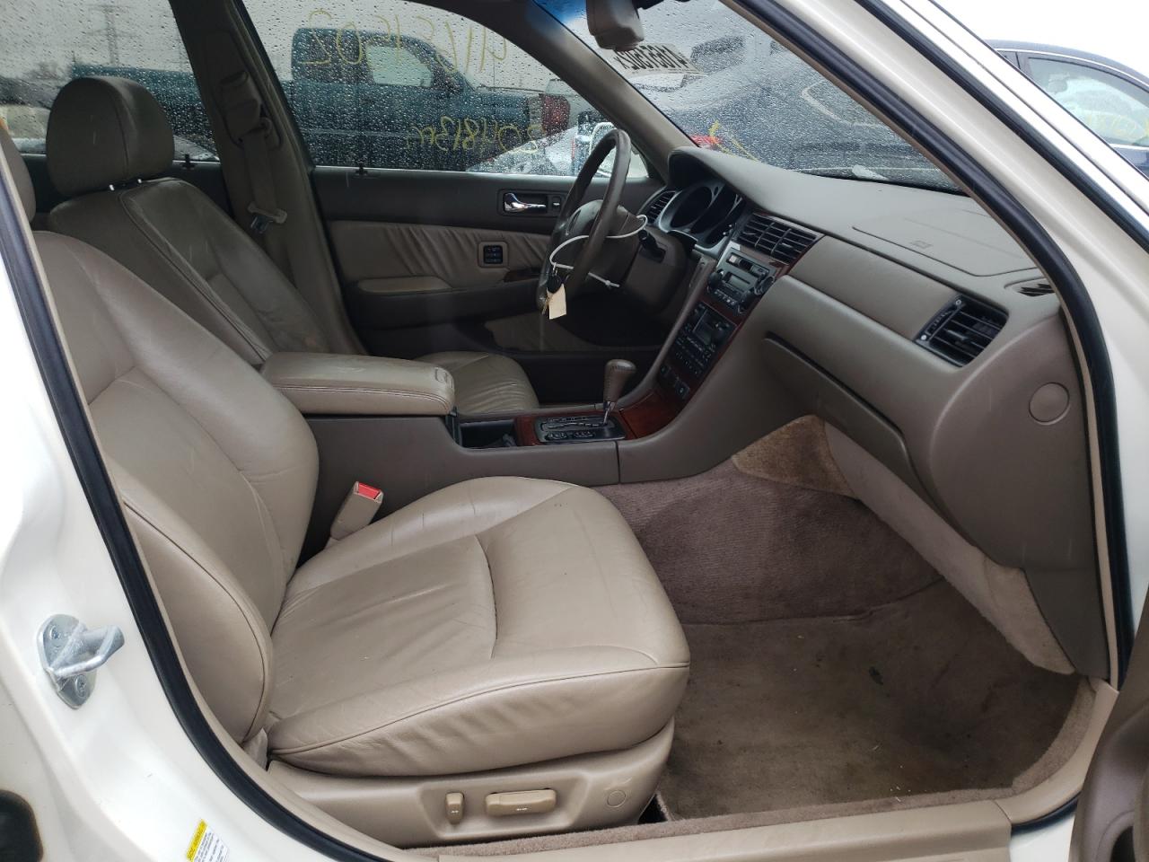 Zdjęcie 5 z aukcji – 2002 ACURA 3.5RL z VIN JH4KA965X2C014629