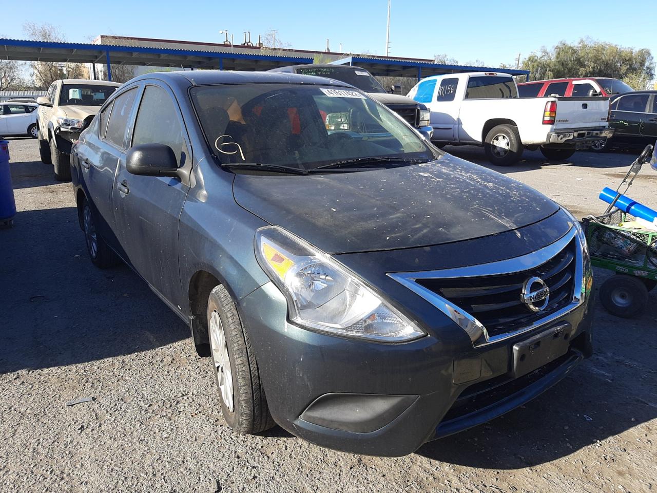 NISSAN VERSA S 2015 with VIN 3N1CN7AP0FL906165 - Photo from auction