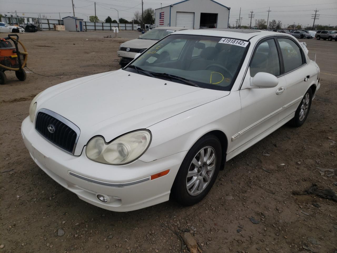Photo 2 from auction – 2004 HYUNDAI SONATA GLS with VIN KMHWF35H94A007937