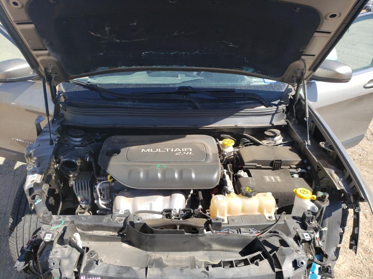 Photo 7 from auction – 2019 JEEP CHEROKEE L with VIN 1C4PJLDB1KD233082