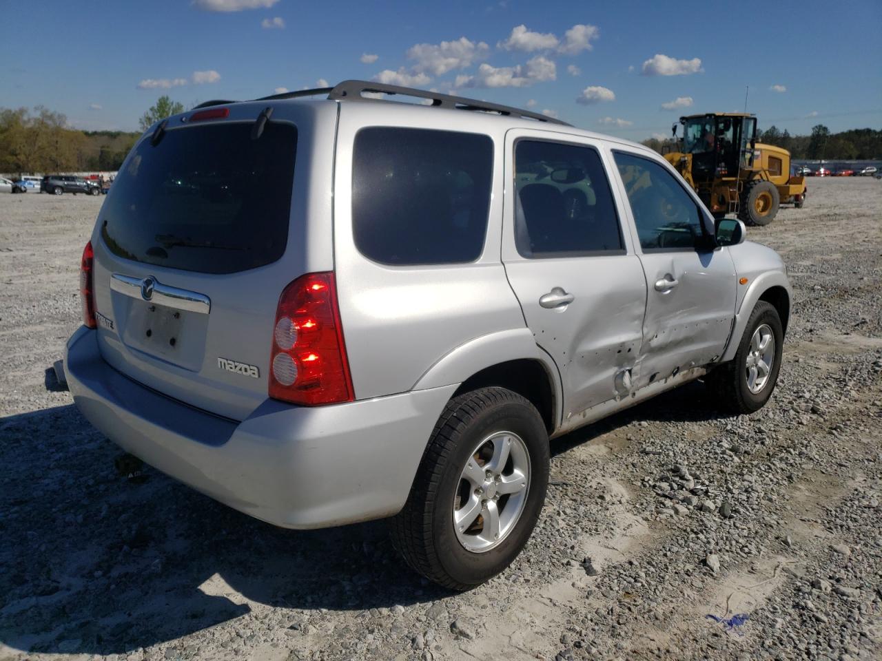 Photo 4 from auction – 2005 MAZDA TRIBUTE S with VIN 4F2CZ06105KM00235
