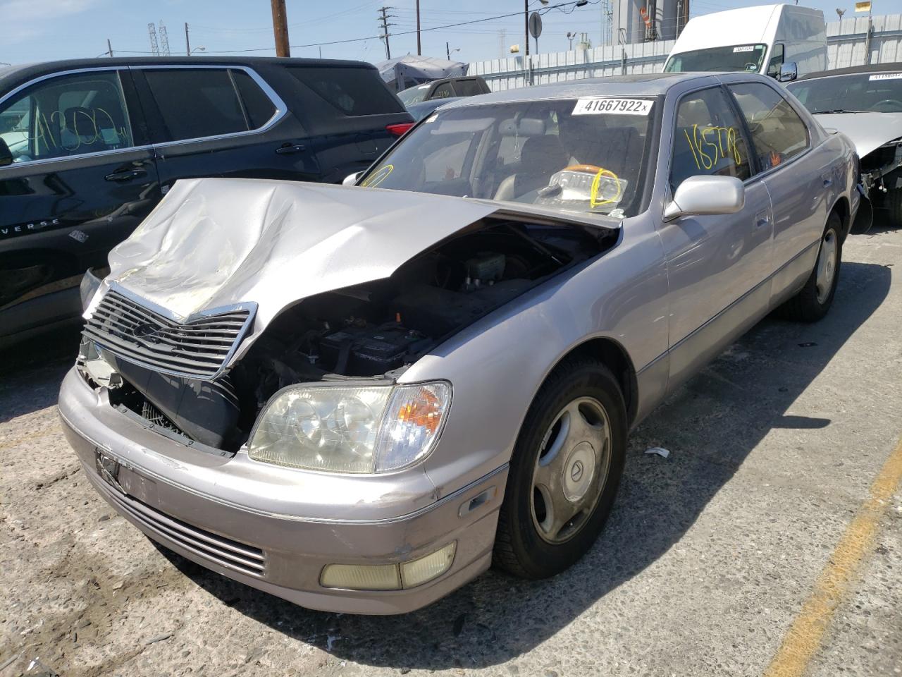 Фото 2 с аукциона – 1999 LEXUS LS400 с VIN JT8BH28F2X0154904