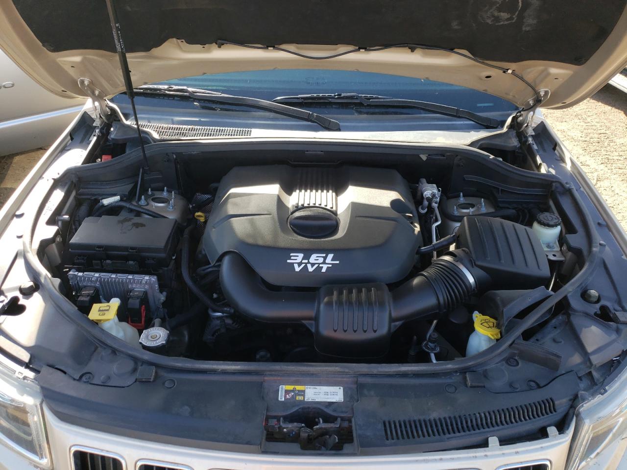 Photo 7 from auction – 2014 JEEP GRAND CHER with VIN 1C4RJFAG9EC147944