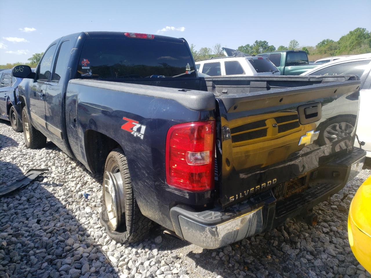 Photo 3 from auction – 2007 CHEVROLET SILVERADO with VIN 1GCEK19J37Z615875