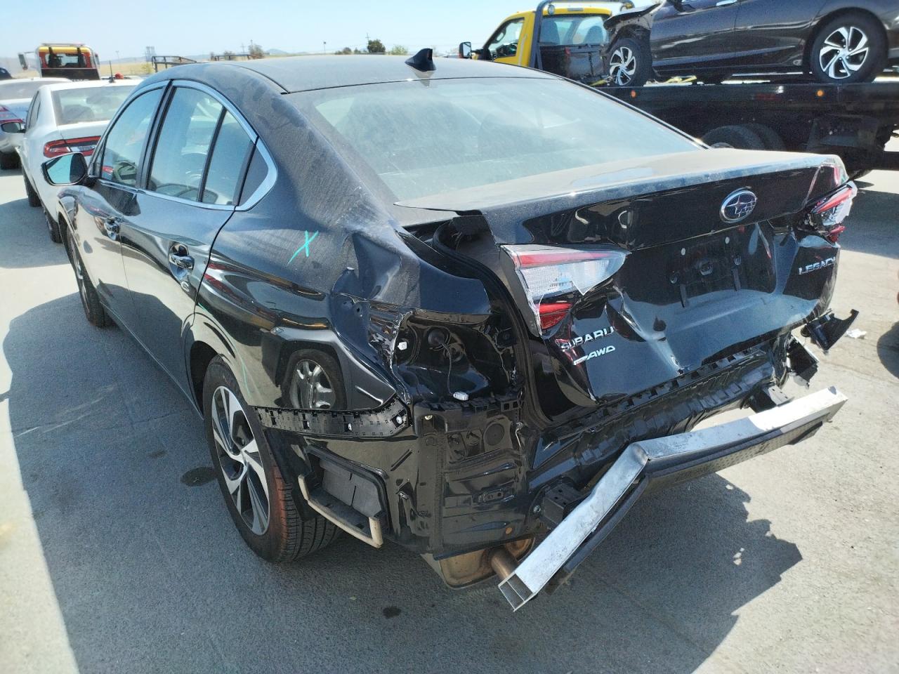 Photo 3 from auction – 2020 SUBARU LEGACY PRE with VIN 4S3BWAC65L3024827