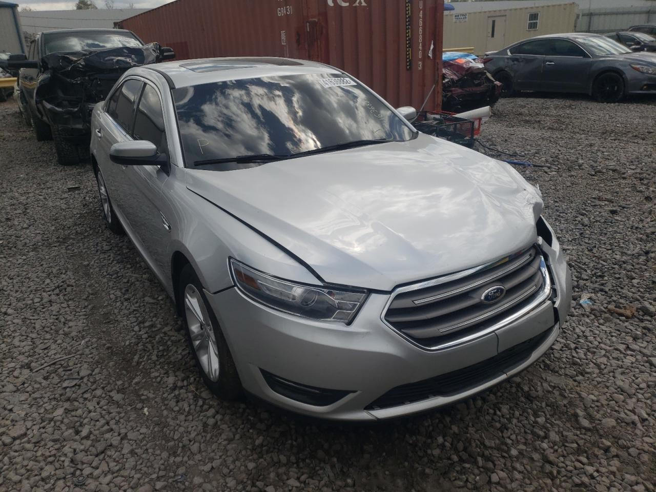 FORD TAURUS SEL 2013 with VIN 1FAHP2E80DG209668 - Photo from auction