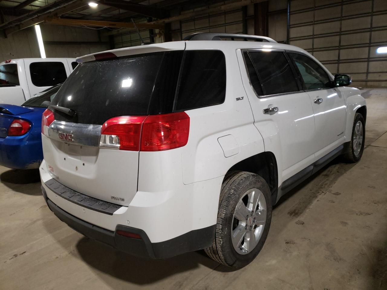 Photo 4 from auction – 2015 GMC TERRAIN SL with VIN 2GKFLXEK2F6376837