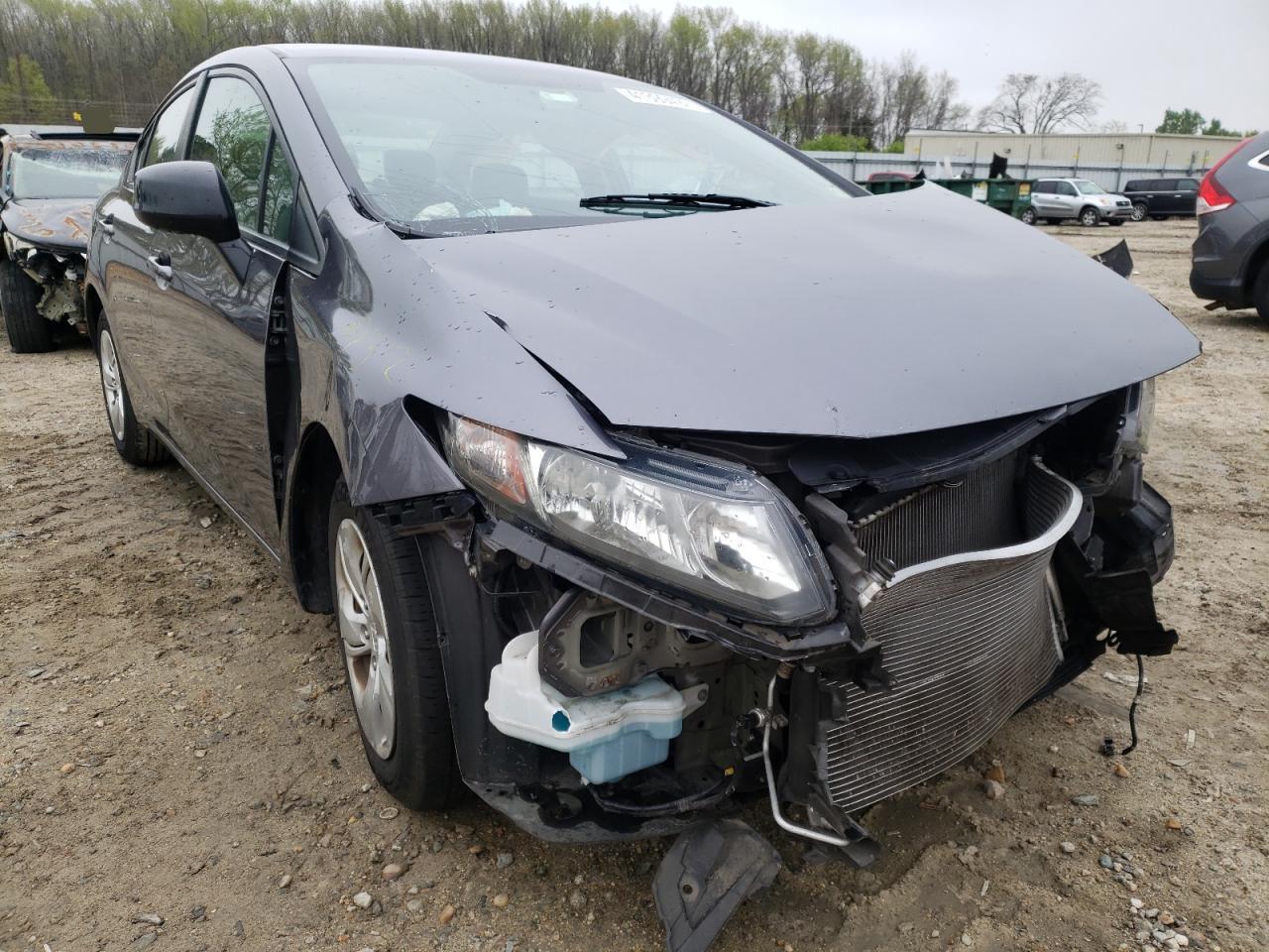 HONDA CIVIC LX 2015 with VIN 19XFB2F56FE277075 - Photo from auction