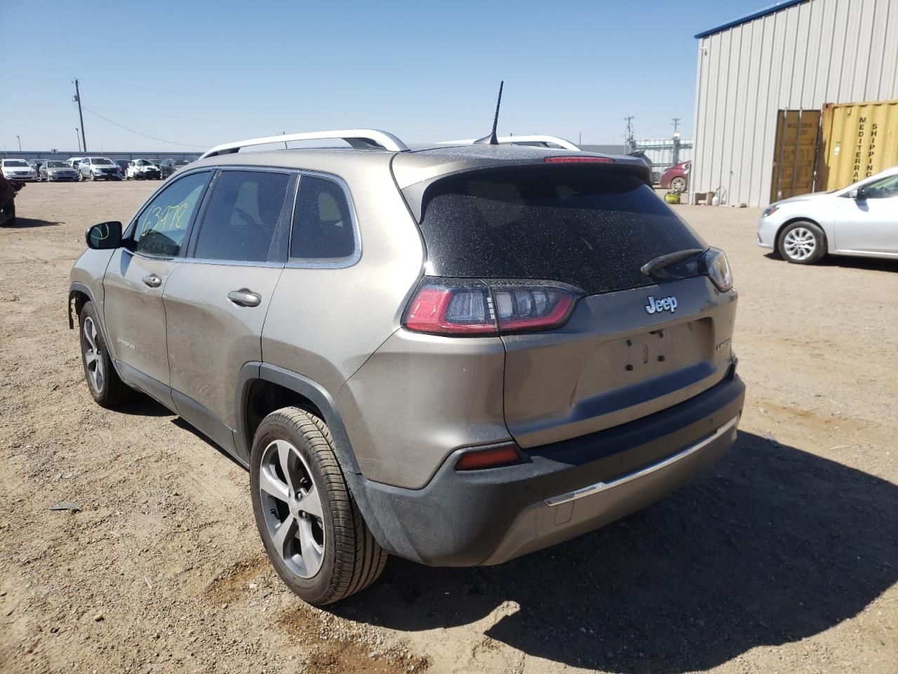 Photo 3 from auction – 2019 JEEP CHEROKEE L with VIN 1C4PJLDB1KD233082