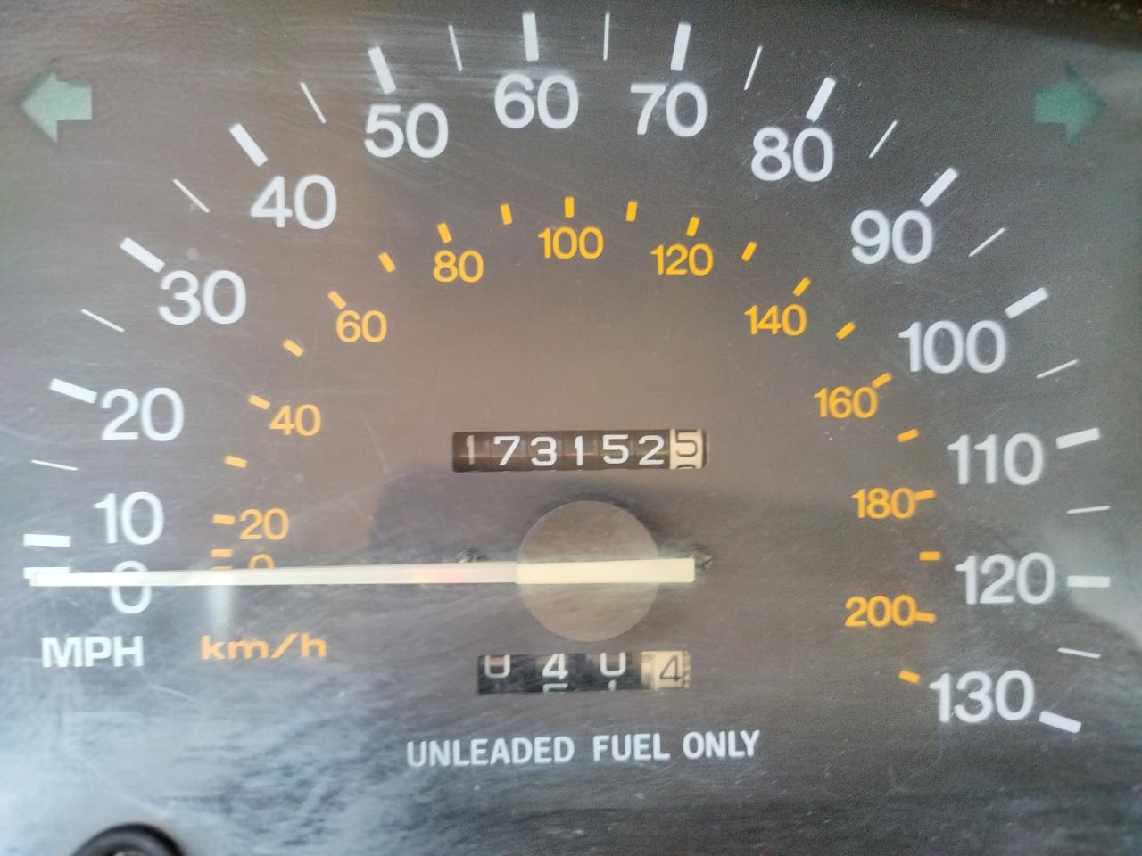 Photo 8 from auction – 1985 TOYOTA CAMRY DLX with VIN JT2SV12E2F0299551