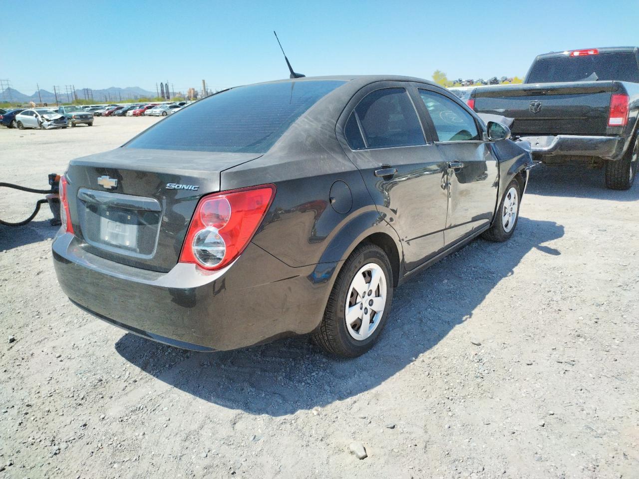 Photo 4 from auction – 2014 CHEVROLET SONIC LS with VIN 1G1JA5SHXE4219753