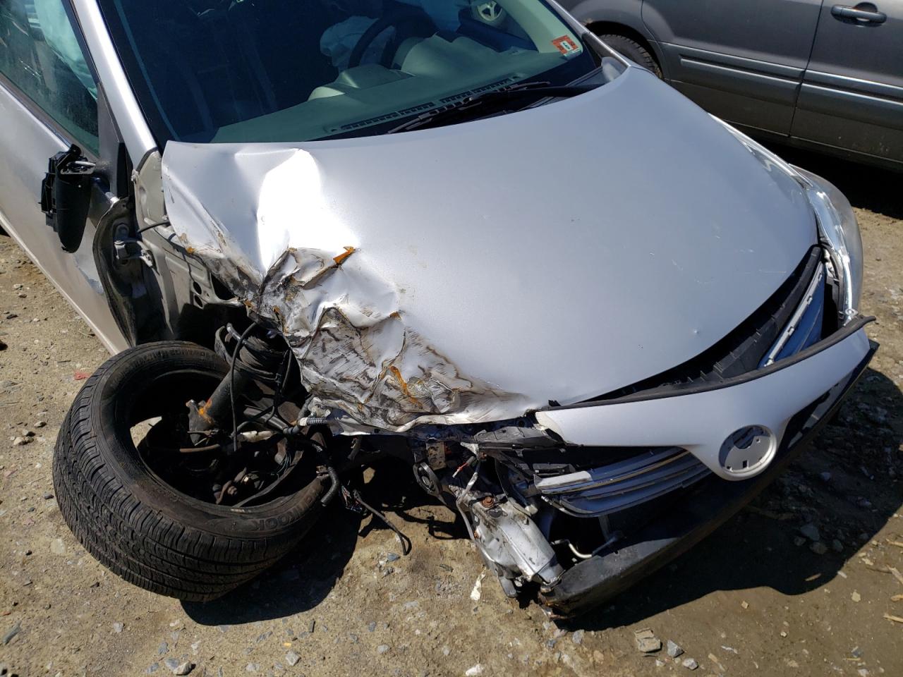 Photo 9 from auction – 2013 TOYOTA COROLLA BA with VIN 2T1BU4EEXDC096983