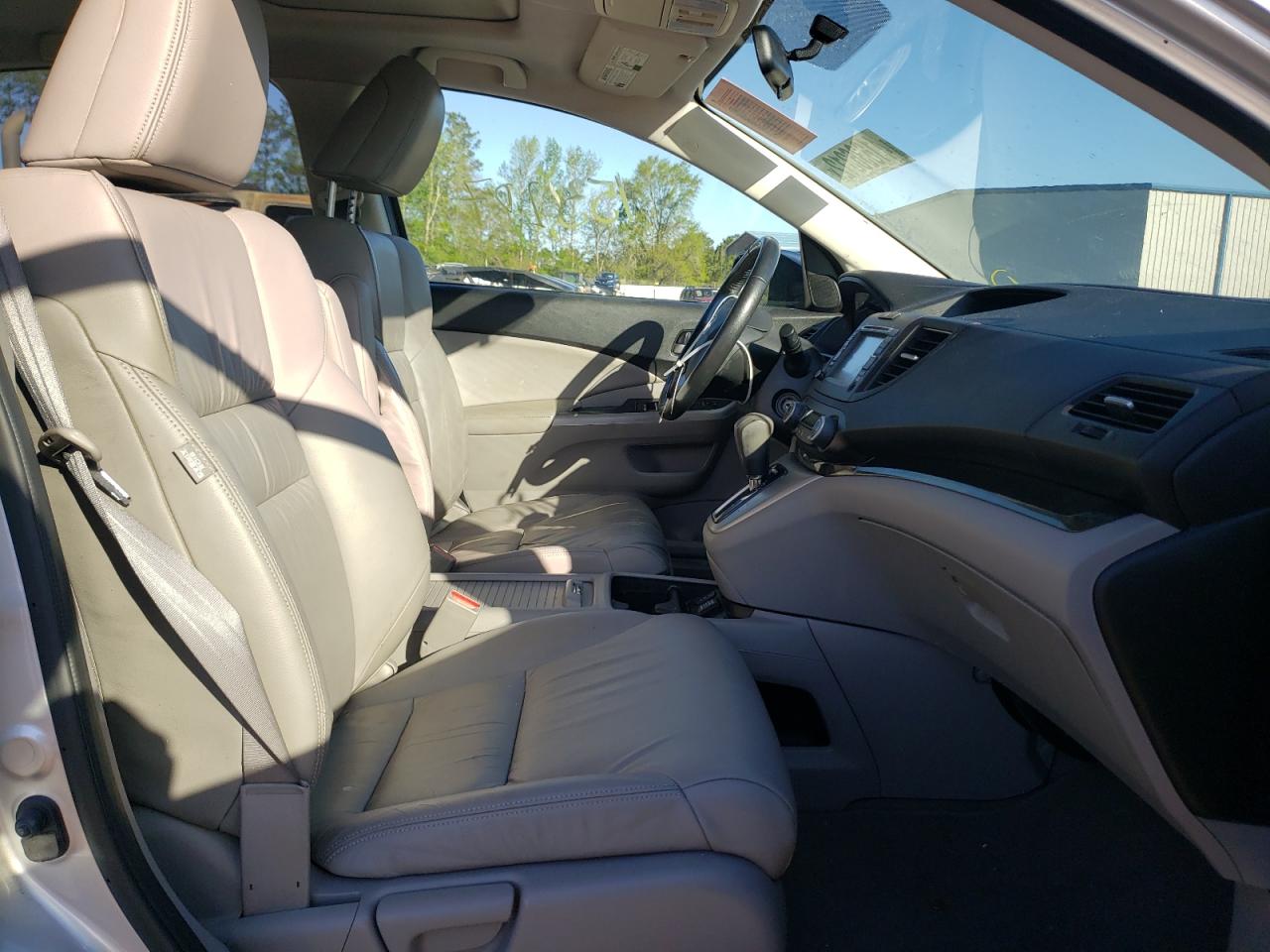 Photo 5 from auction – 2012 HONDA CR-V EXL with VIN JHLRM3H72CC002093