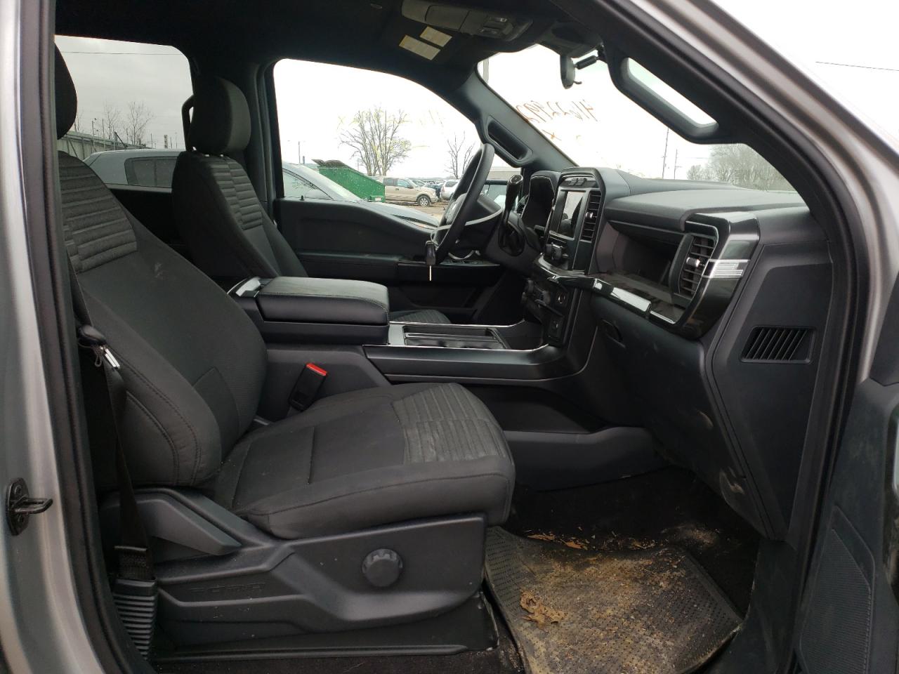 Photo 5 from auction – 2022 FORD F150 CREW with VIN 1FTEW1EP6NKD19897