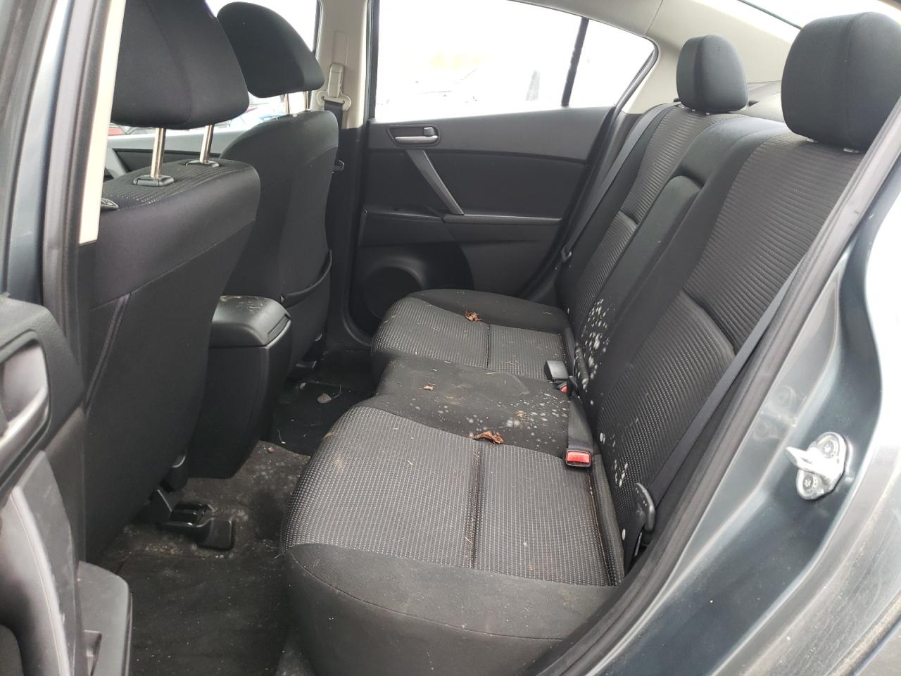 Photo 6 from auction – 2012 MAZDA 3 I with VIN JM1BL1V75C1643163