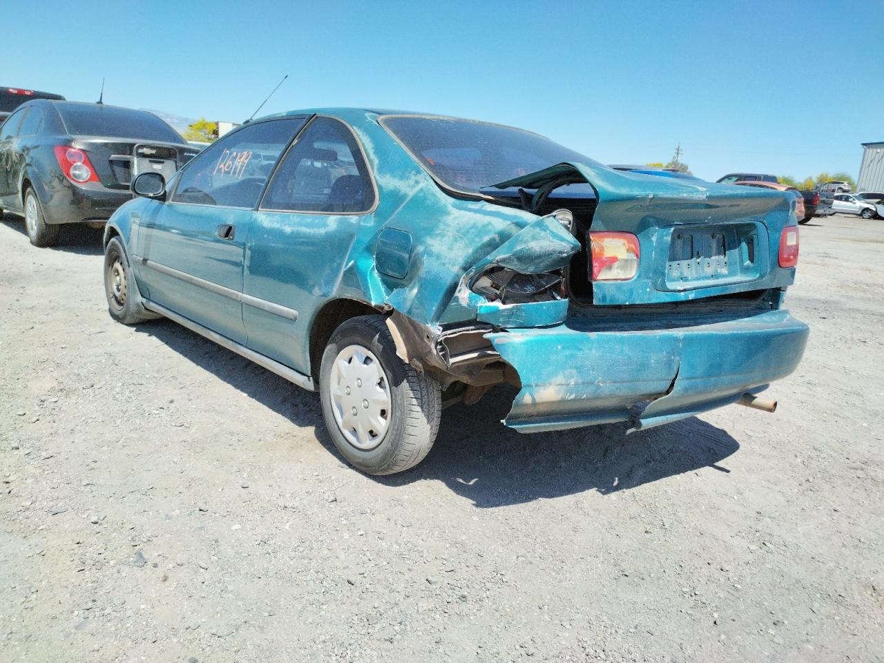 Photo 3 from auction – 1995 HONDA CIVIC with VIN 2HGEJ2120SH572572