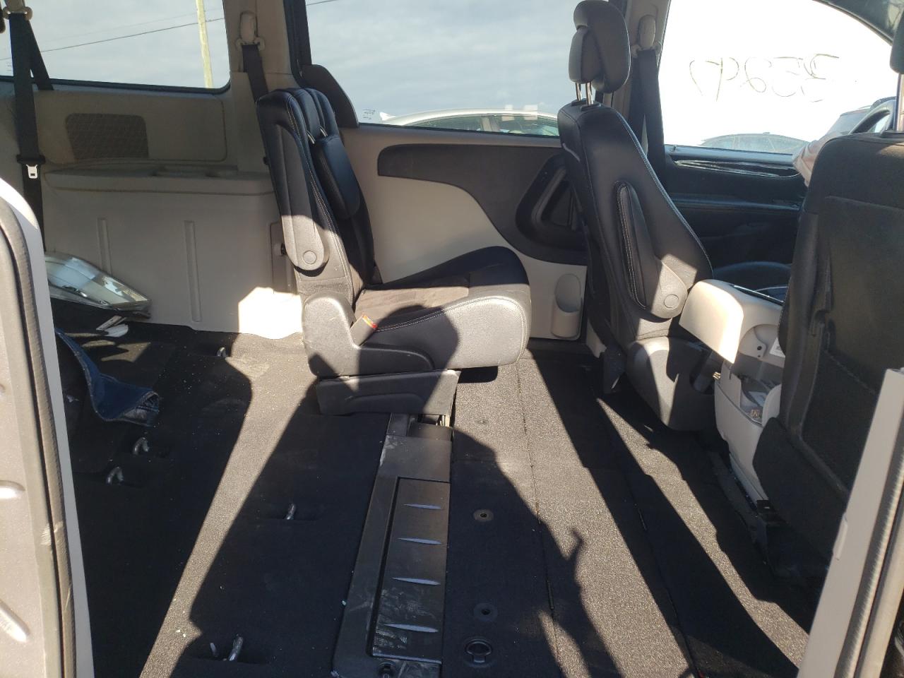 Photo 6 from auction – 2020 DODGE GRAND CARA with VIN 2C4RDGCG6LR254089