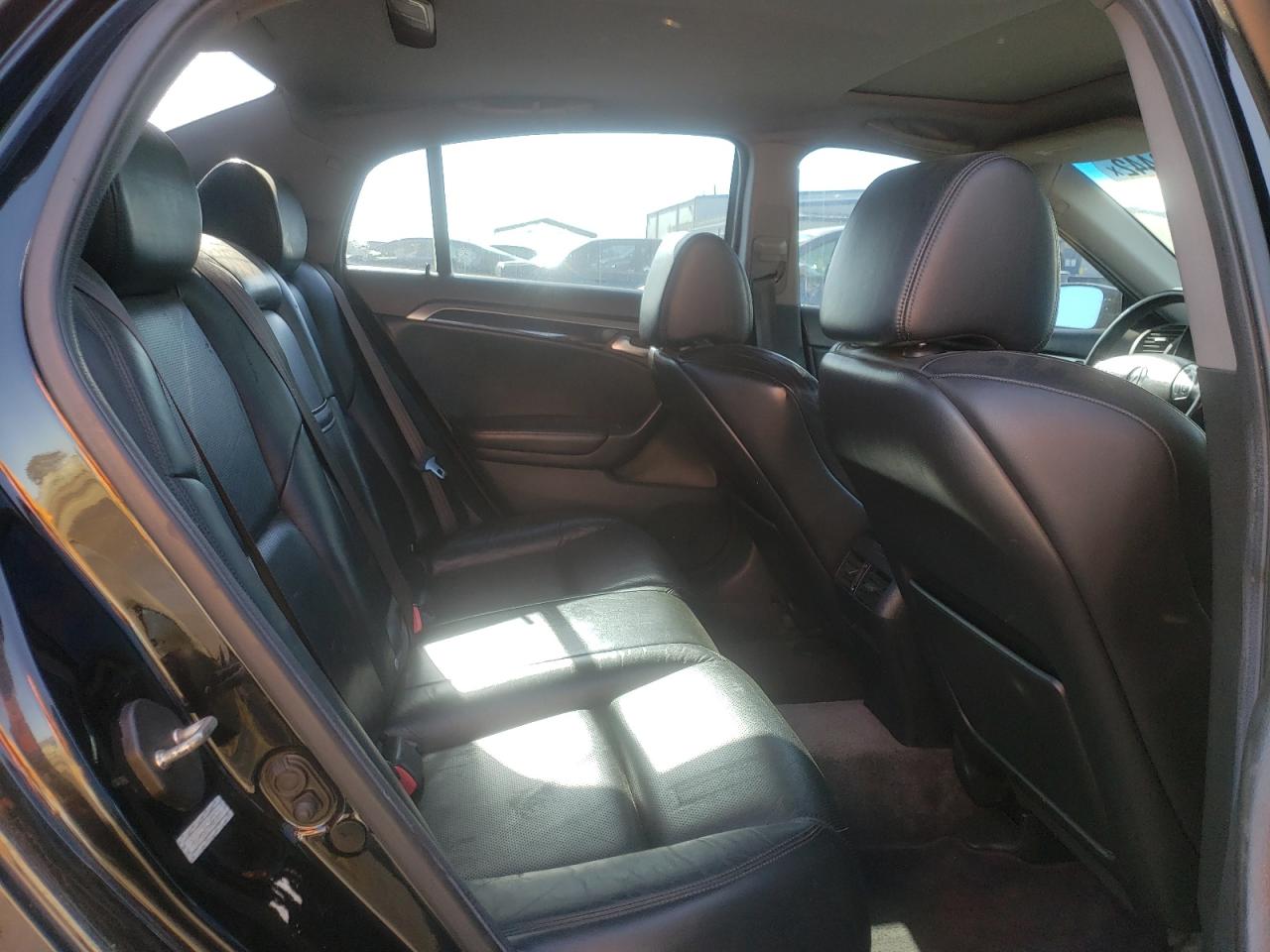 Photo 6 from auction – 2006 ACURA 3.2TL with VIN 19UUA66216A027691
