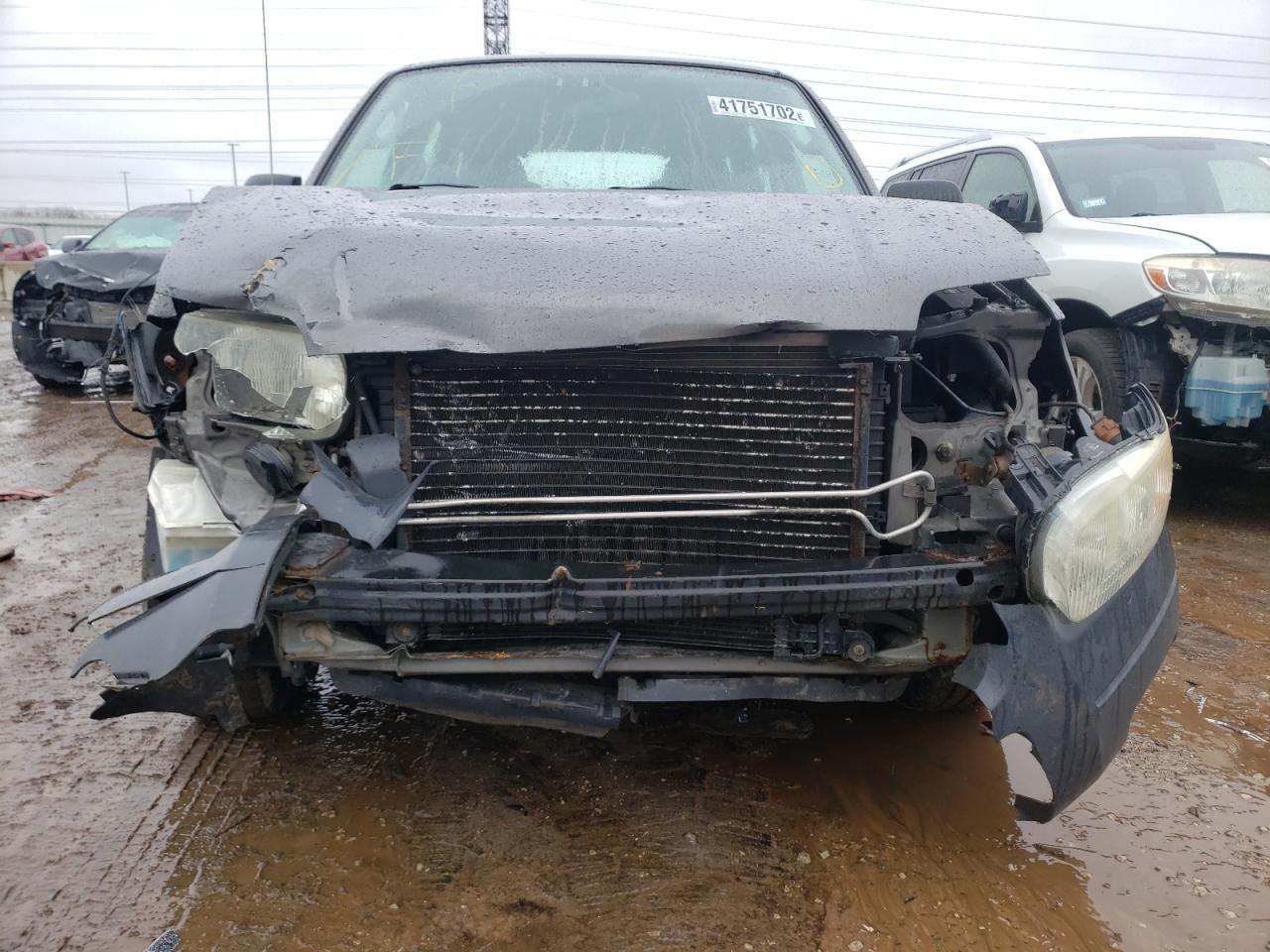 Photo 9 from auction – 2003 FORD ESCAPE XLS with VIN 1FMYU92143KC16374