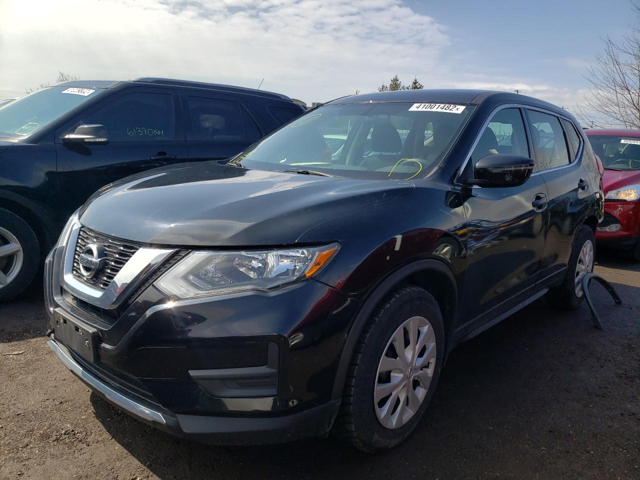 Photo 2 from auction – 2017 NISSAN ROGUE S with VIN 5N1AT2MT9HC788911