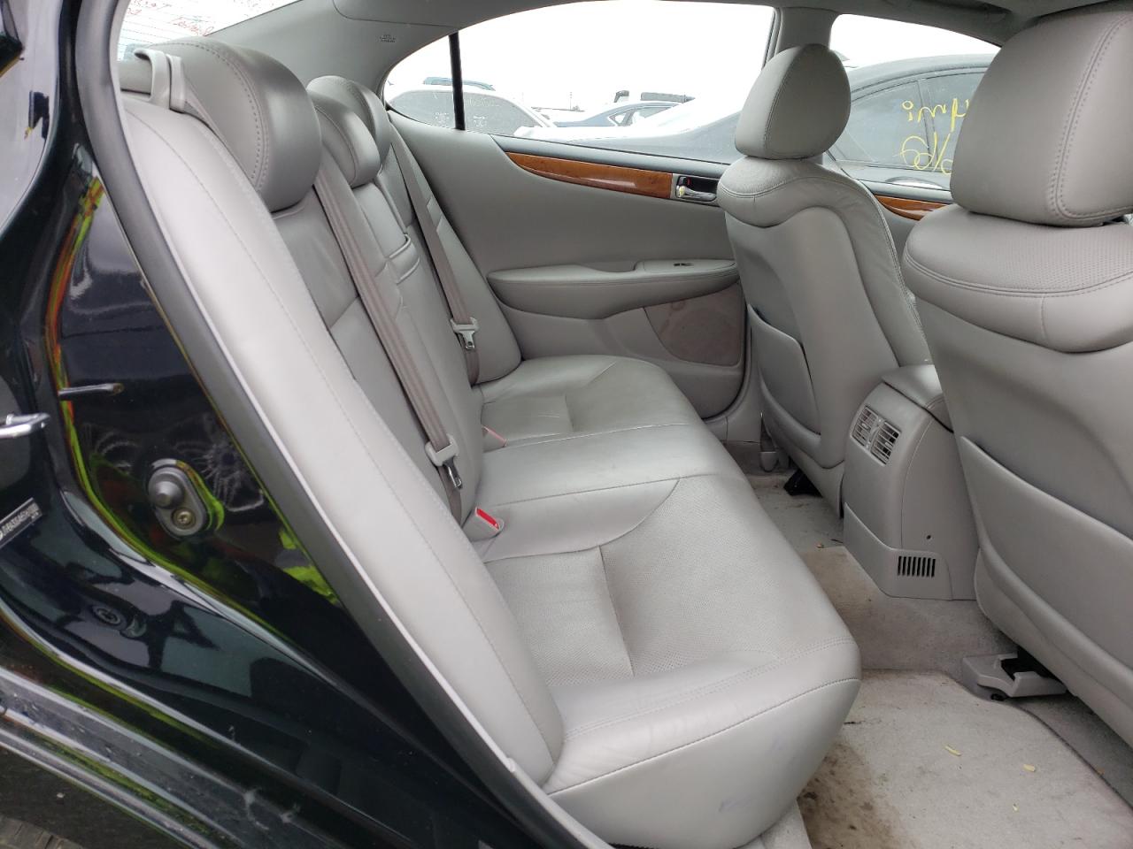 صورة رقم 6 من المزاد - 2006 LEXUS ES 330 مع VIN JTHBA30G465161000