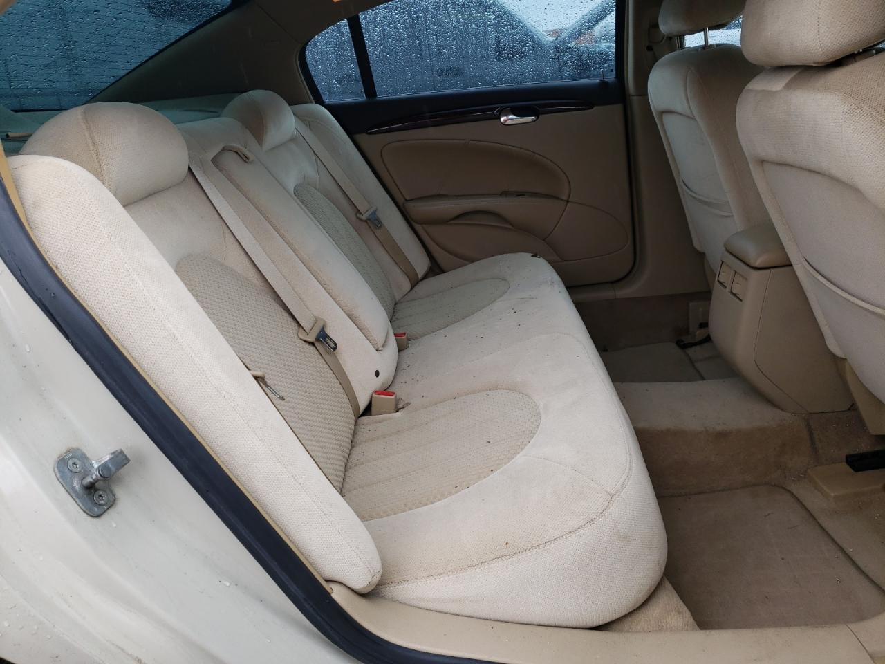 Photo 6 from auction – 2011 BUICK LUCERNE CX with VIN 1G4HA5EM6BU128971