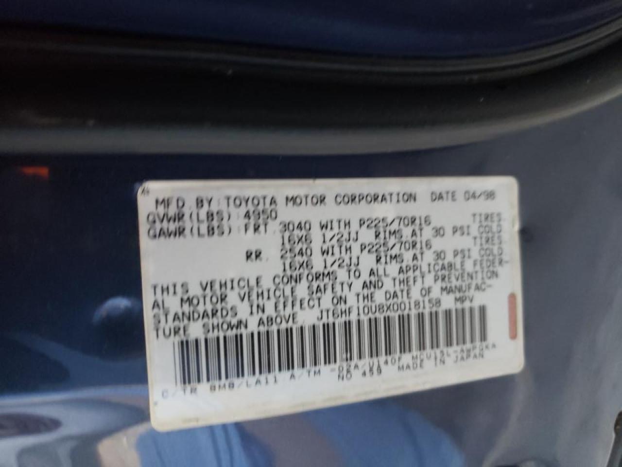 Photo 10 from auction – 1999 LEXUS RX 300 with VIN JT6HF10U8X0018158