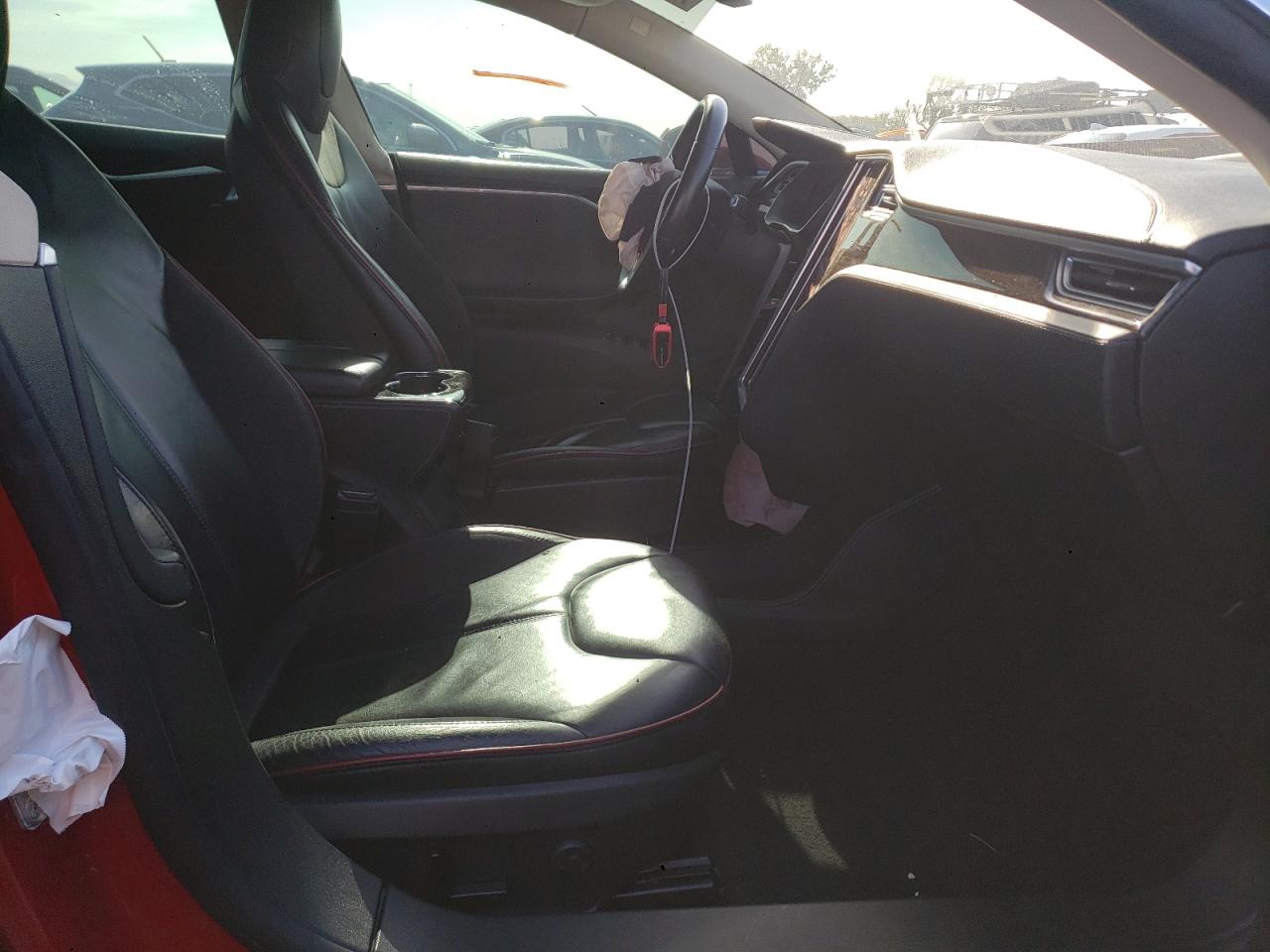 Photo 5 from auction – 2014 TESLA MODEL S with VIN 5YJSA1H11EFP56423