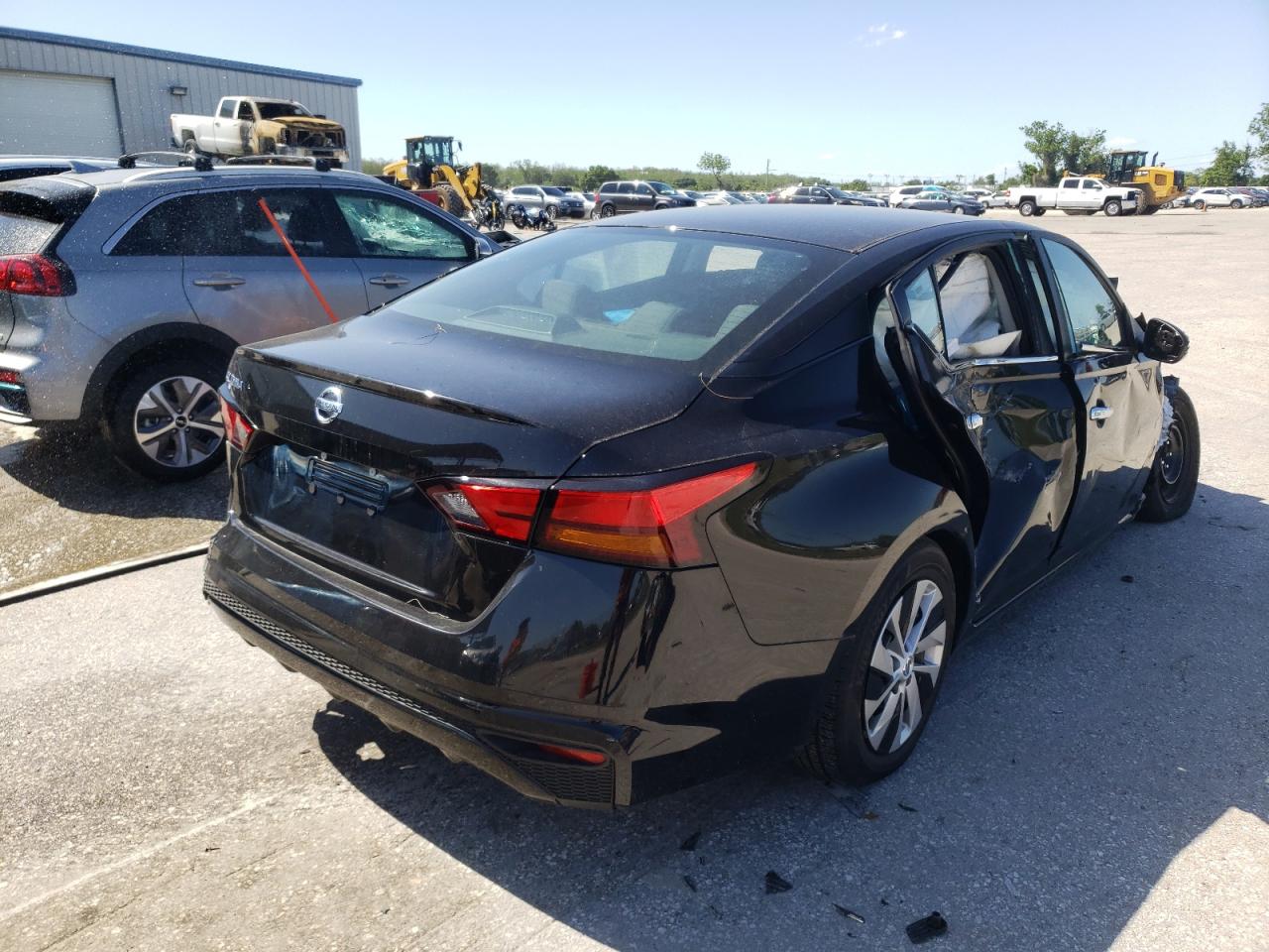 Photo 4 from auction – 2021 NISSAN ALTIMA S with VIN 1N4BL4BV3MN358823