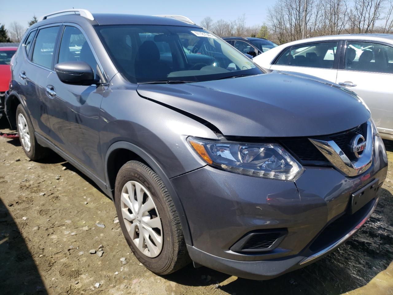 NISSAN ROGUE S 2016 with VIN 5N1AT2MT1GC886121 - Photo from auction