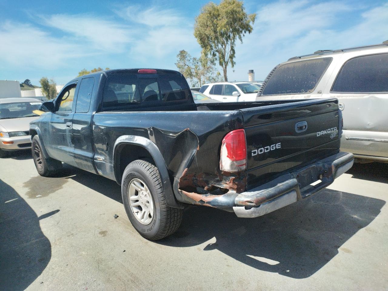 Photo 3 from auction – 2003 DODGE DAKOTA SXT with VIN 1D7HL12XX3S324713