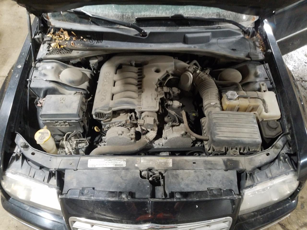 Photo 7 from auction – 2010 CHRYSLER 300 TOURIN with VIN 2C3CA5CV9AH326640