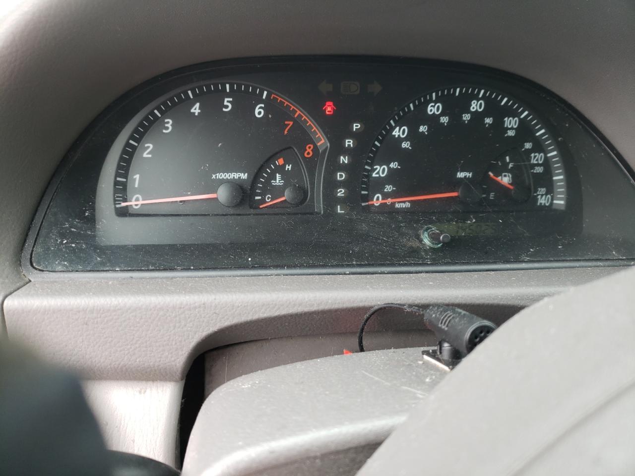Photo 8 from auction – 2002 TOYOTA CAMRY LE with VIN 4T1BF32K42U514951
