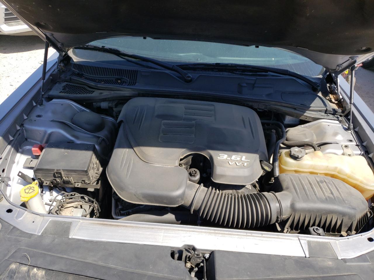 Photo 7 from auction – 2018 DODGE CHALLENGER with VIN 2C3CDZAG3JH153085