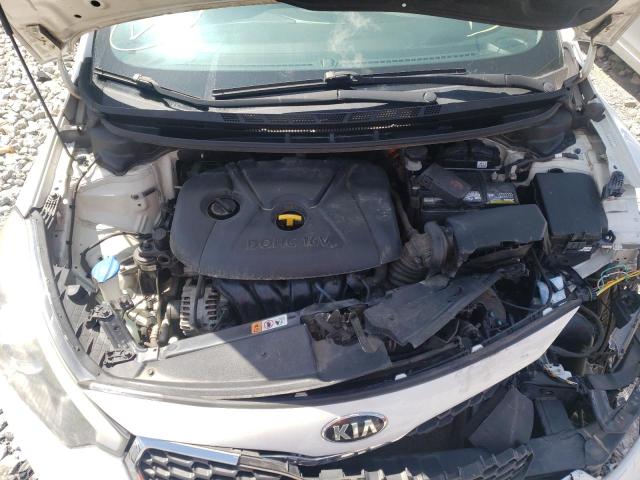 Photo 10 from auction – 2015 KIA FORTE LX with VIN KNAFX4A6XF5418073