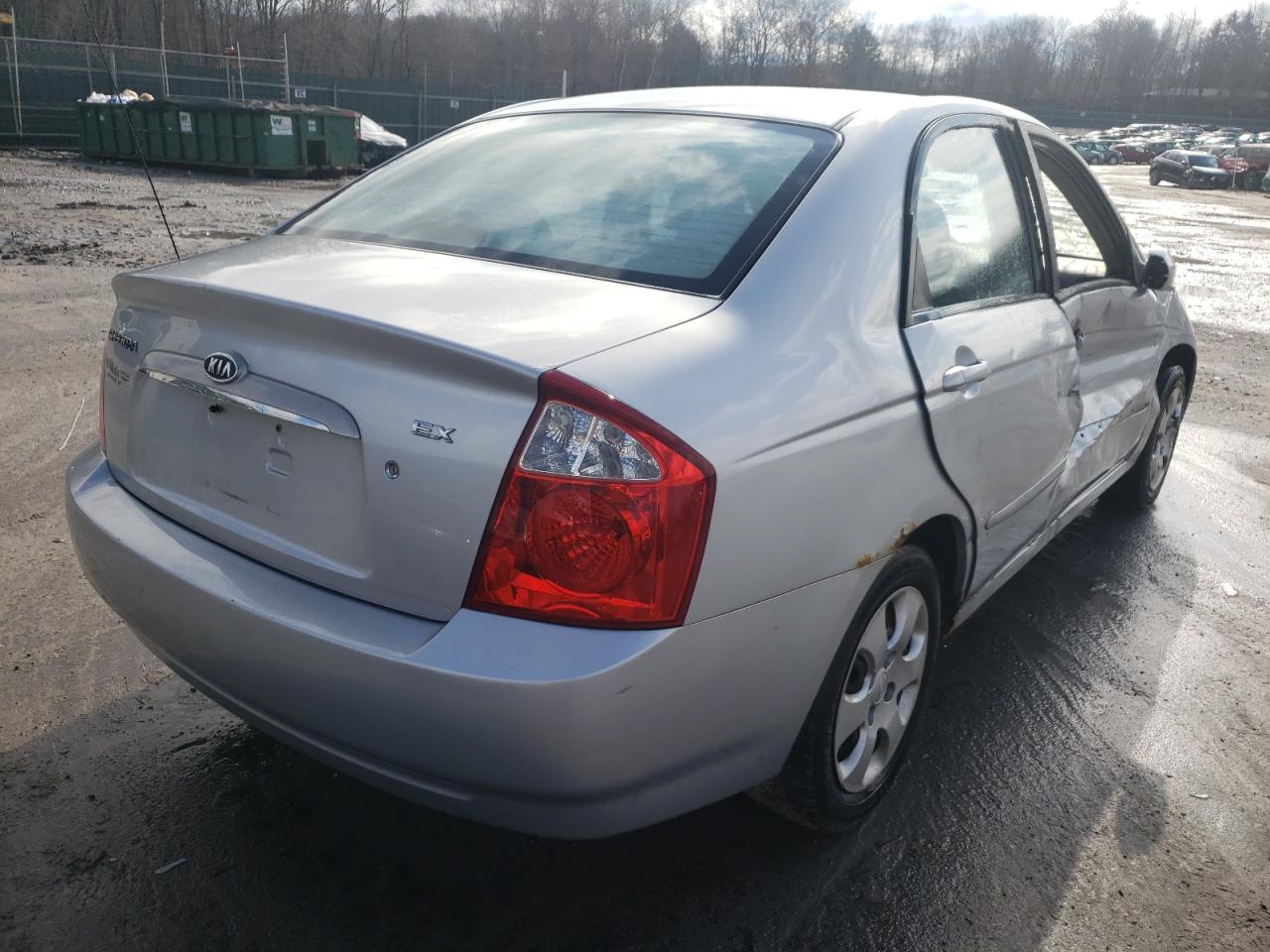 Photo 4 from auction – 2005 KIA SPECTRA LX with VIN KNAFE121555111514